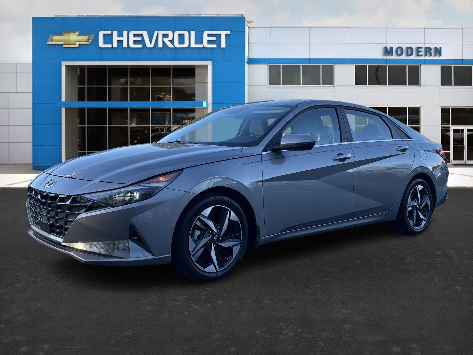 Used 2023 Hyundai Elantra Limited image 1