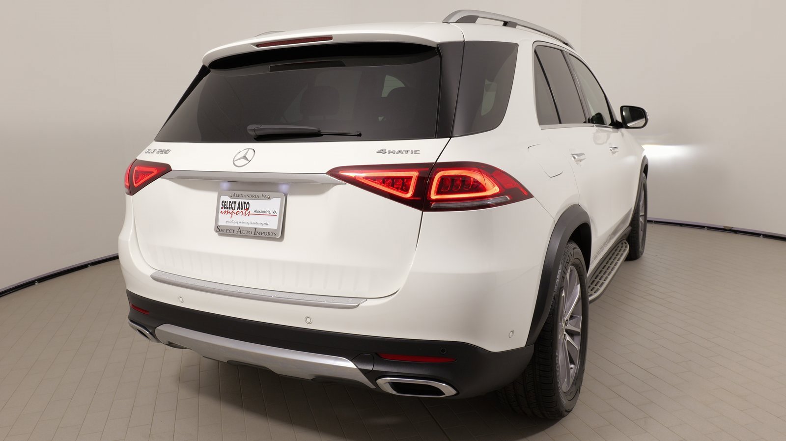 Used 2023 Mercedes-Benz GLE 350 4MATIC image 12