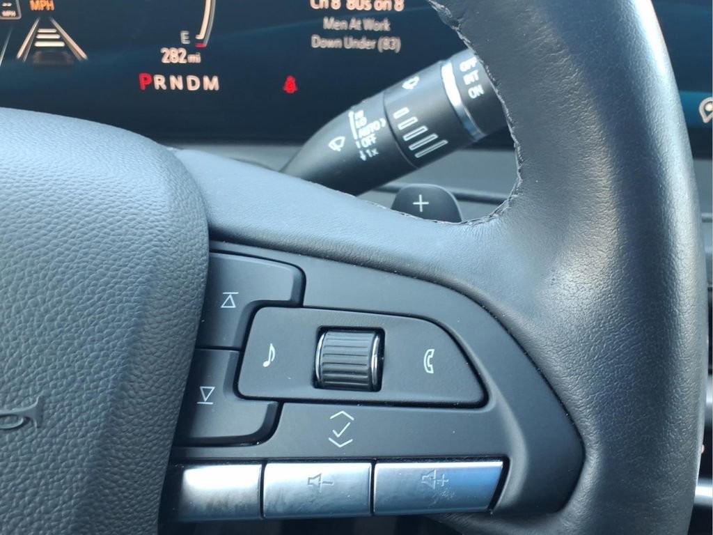 Used 2024 Cadillac XT4 Premium Luxury image 24