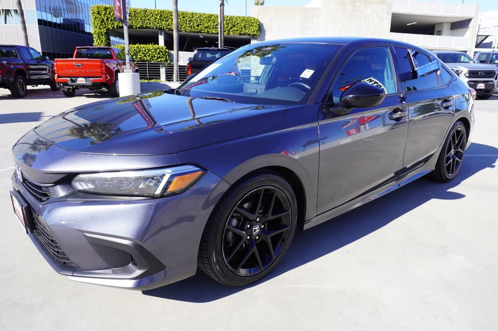 Used 2022 Honda Civic Sport image 4