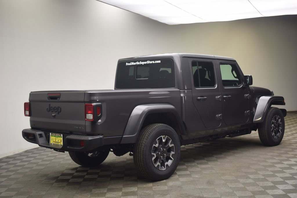 New 2026 Jeep Gladiator Sport image 5