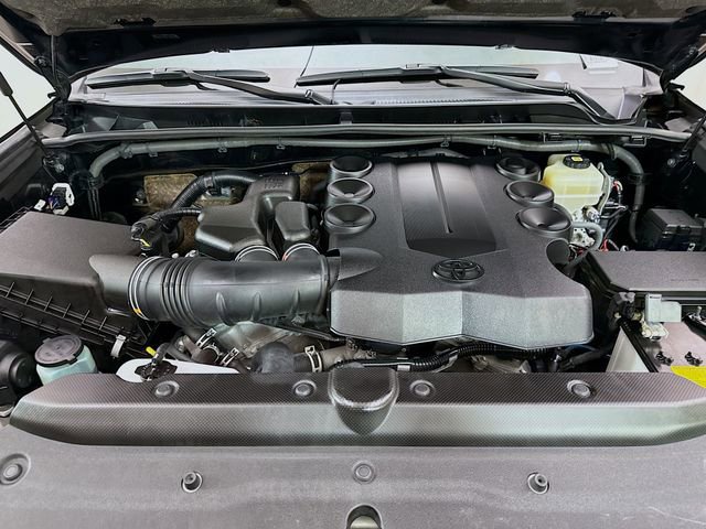 Used 2021 Toyota 4Runner TRD Off-Road Premium image 30