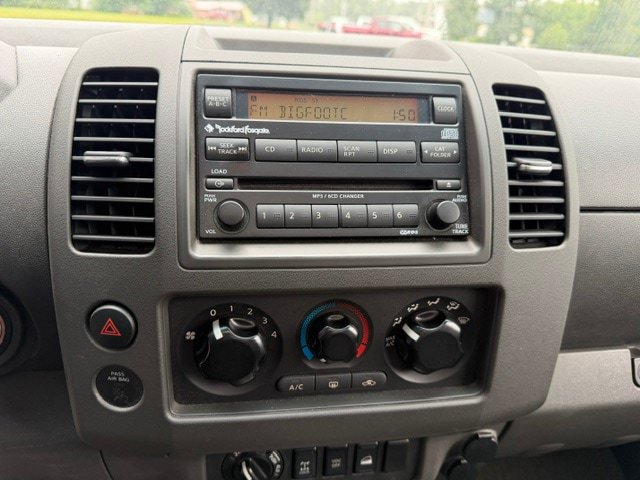 Used 2006 Nissan Frontier NISMO w/ (J01) Sunroof Pkg AWD/4WD image 21