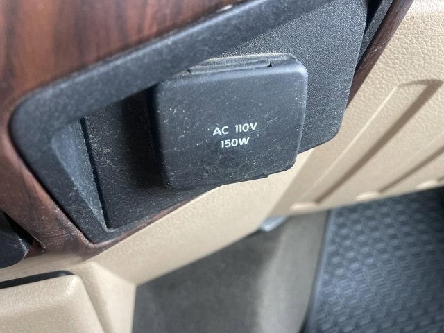 Used 2016 Ford F250 Lariat w/ Lariat Interior Package image 48