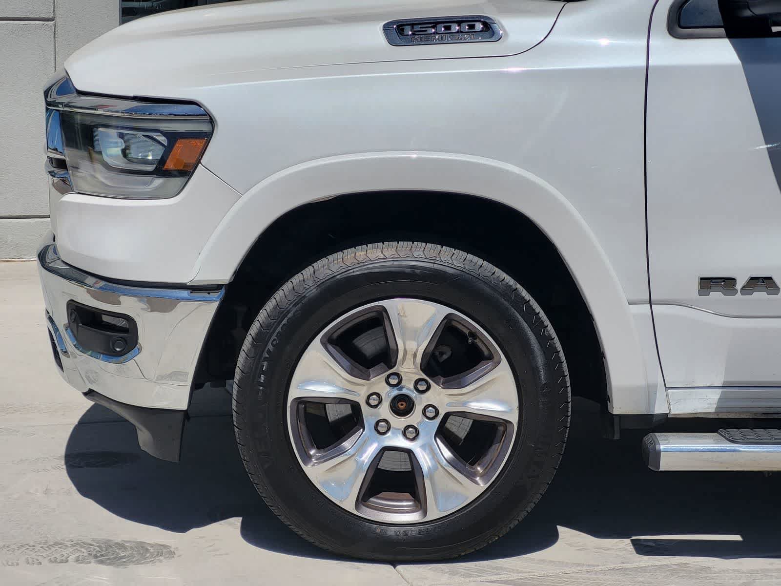 Used 2019 RAM 1500 Laramie AWD/4WD image 8