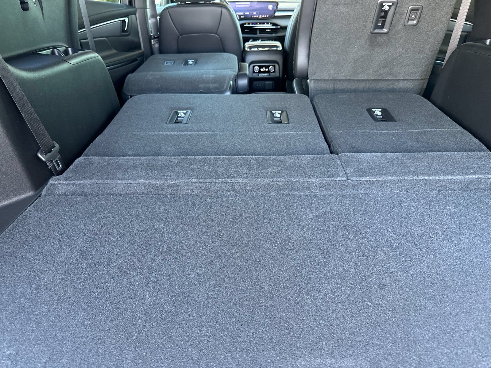 New 2026 Buick Enclave Sport Touring w/ Power Package FWD image 16