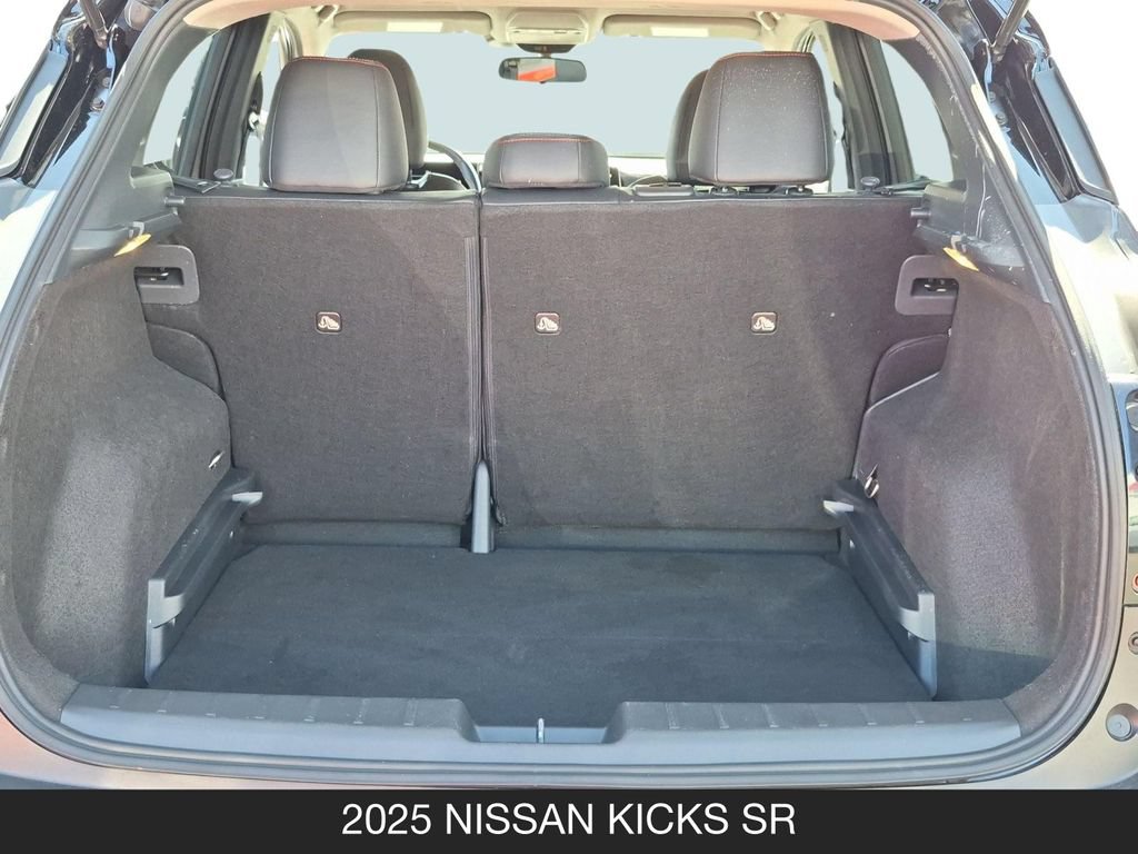 Certified 2025 Nissan Kicks SR FWD image 23