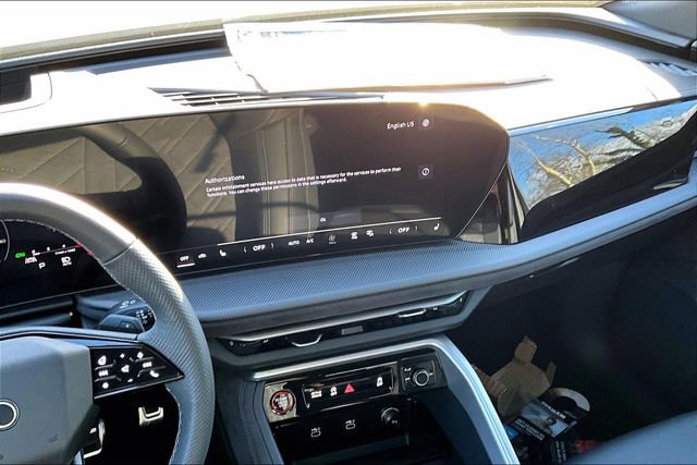 New 2025 Audi SQ5 Premium Plus w/ Premium Plus Package image 7