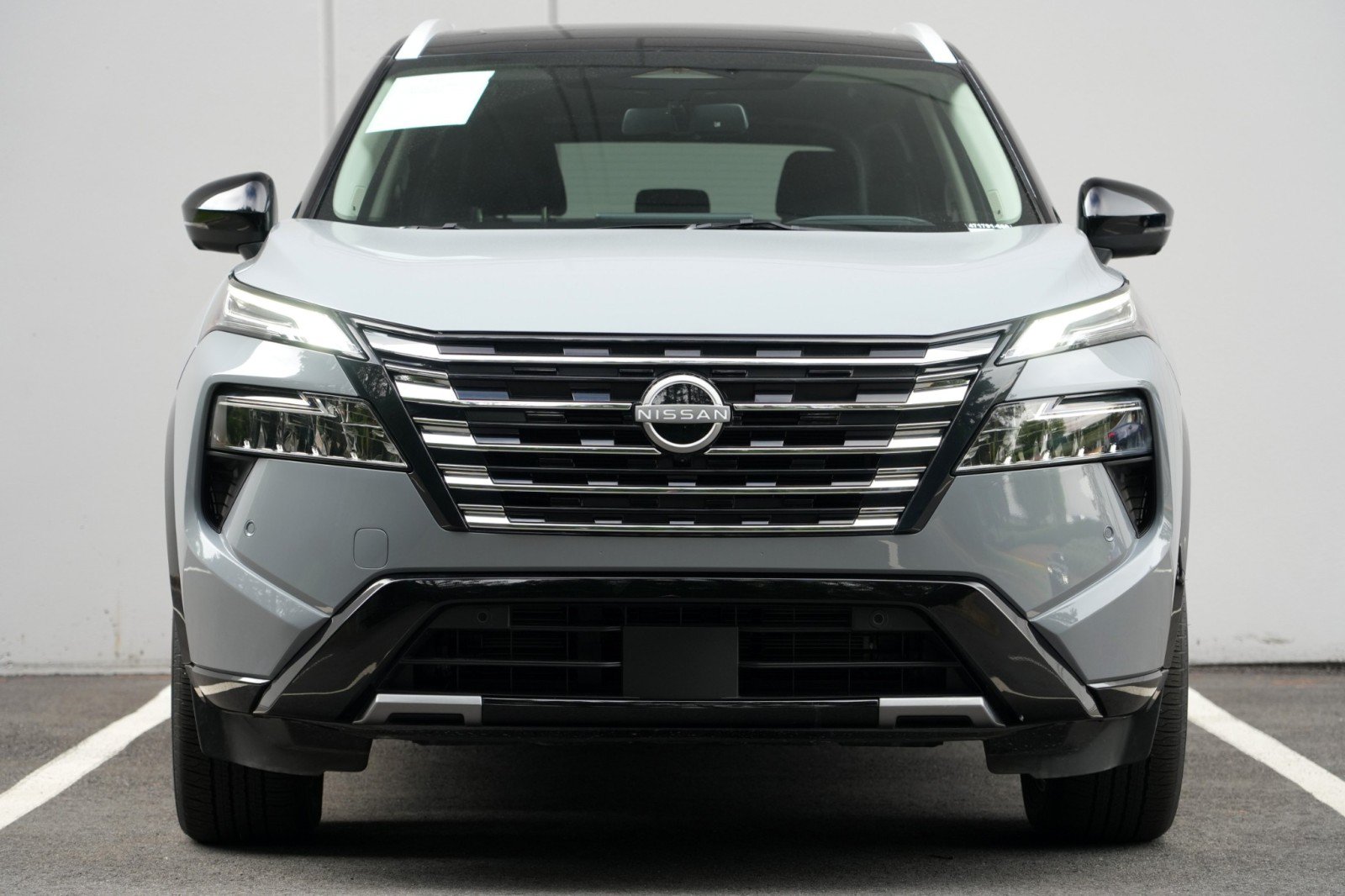 Used 2025 Nissan Rogue Platinum w/ Tech Package AWD/4WD image 6