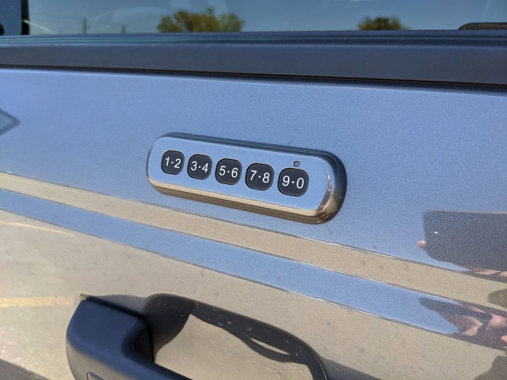 Certified 2022 Ford Bronco Badlands image 21