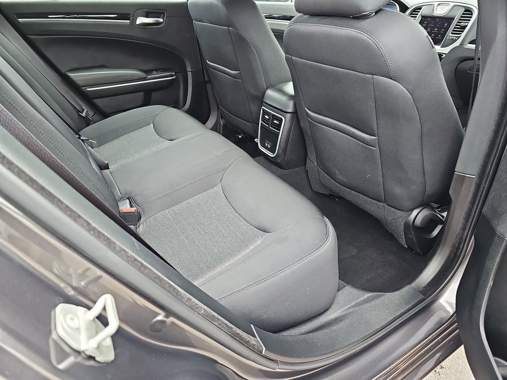 Used 2023 Chrysler 300 Touring image 14