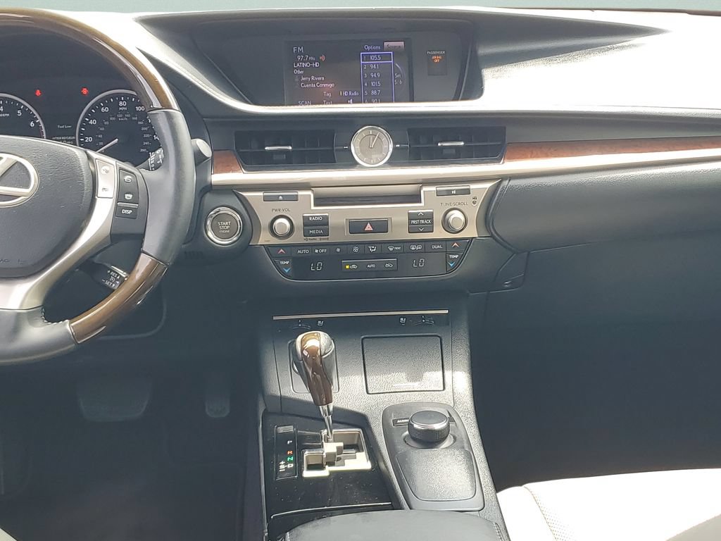 Used 2014 Lexus ES 350 w/ Premium Package FWD image 15