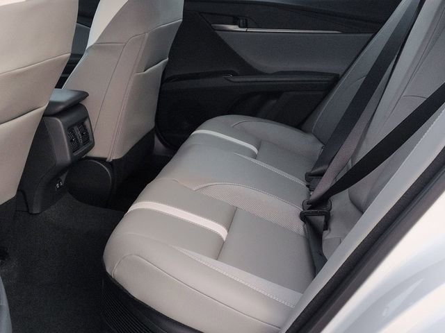 Used 2026 Toyota Camry SE w/ Convenience Package FWD image 24