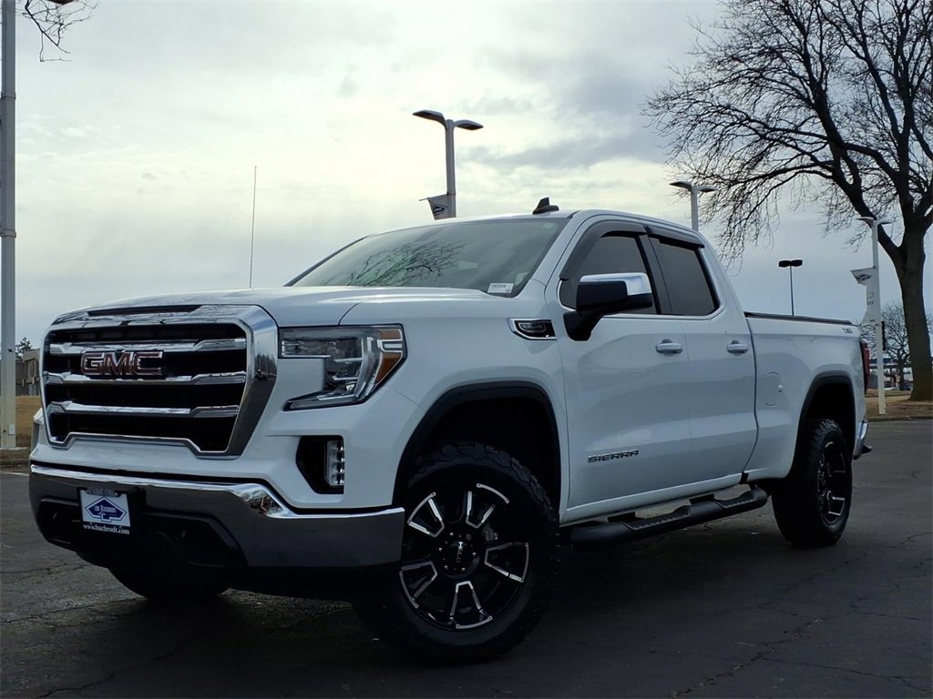 Used 2019 GMC Sierra 1500 SLE w/ SLE Value Package image 3