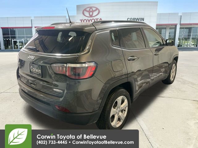 Used 2017 Jeep Compass Latitude w/ Popular Equipment Group image 8