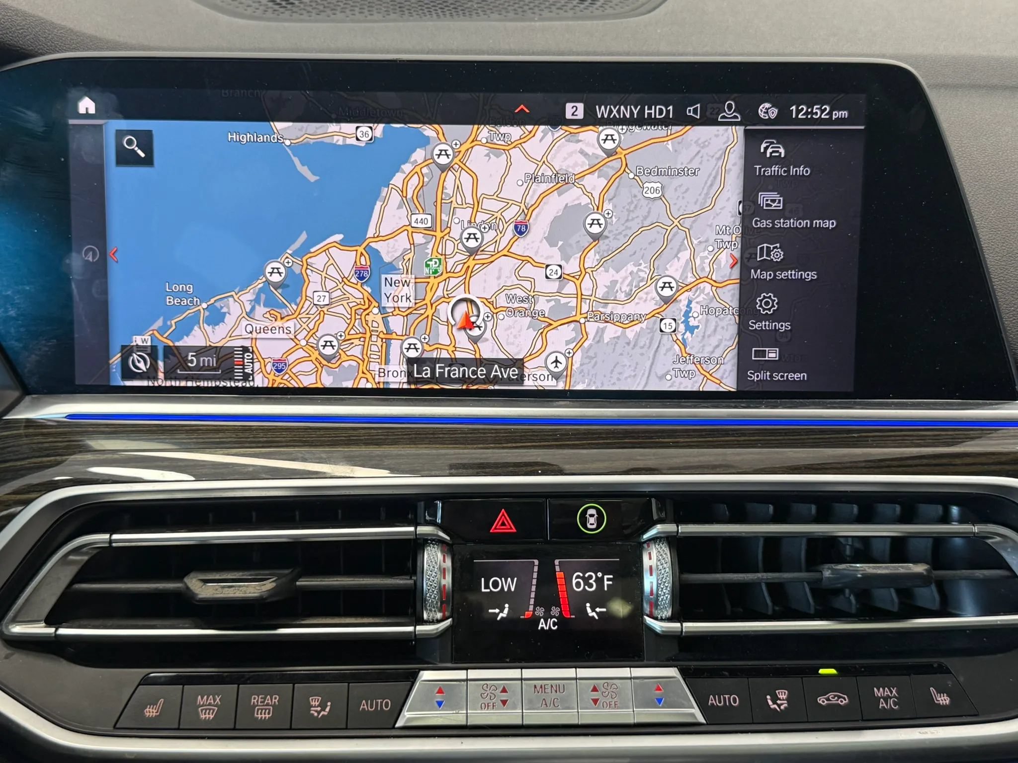 Used 2019 BMW X5 xDrive50i w/ M Sport Package AWD/4WD image 16