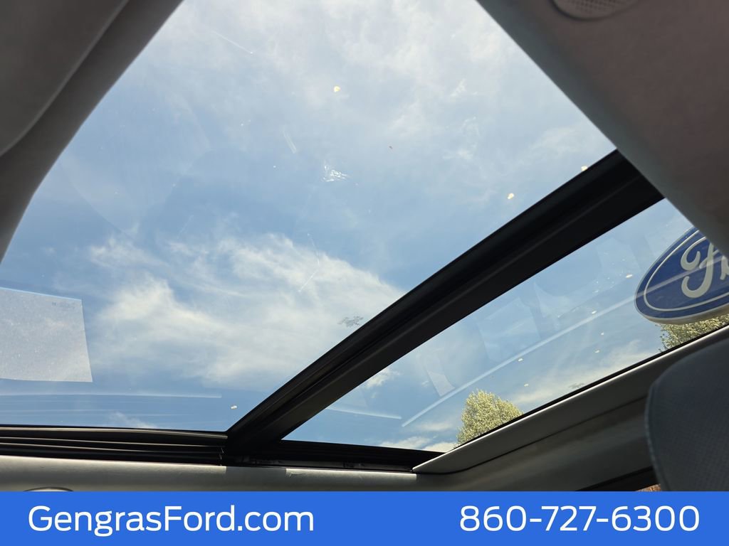 Used 2023 Ford F150 Limited image 40