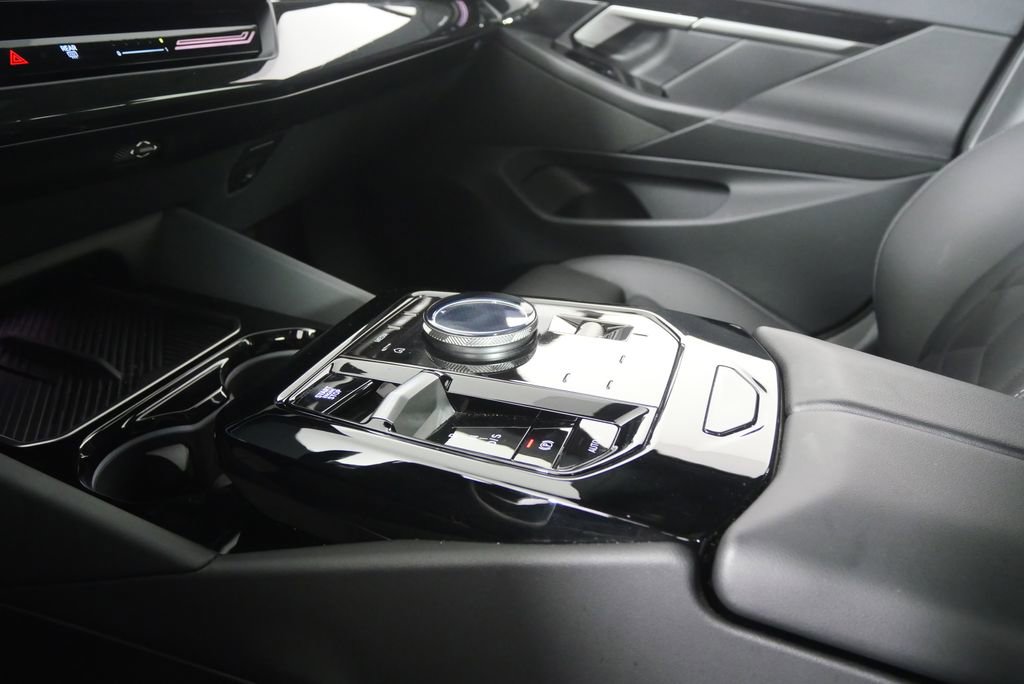 Certified 2026 BMW 530i RWD image 22