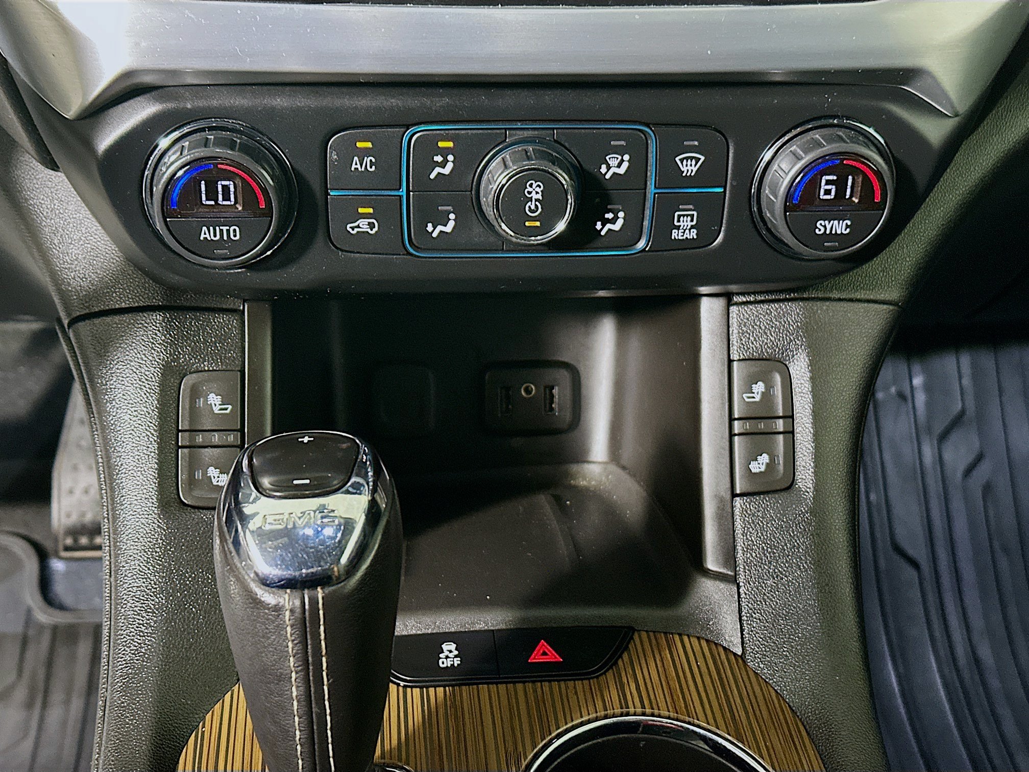 Used 2019 GMC Acadia SLE w/ Driver Alert Package I AWD/4WD image 23