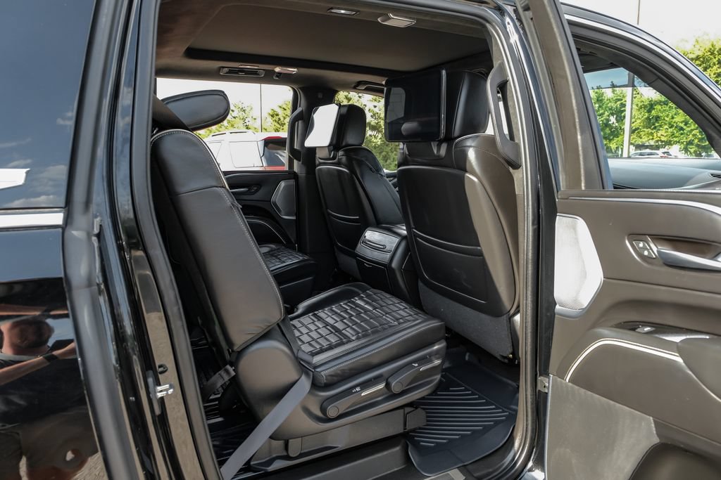 Used 2021 Cadillac Escalade ESV Premium Luxury Platinum AWD/4WD image 43