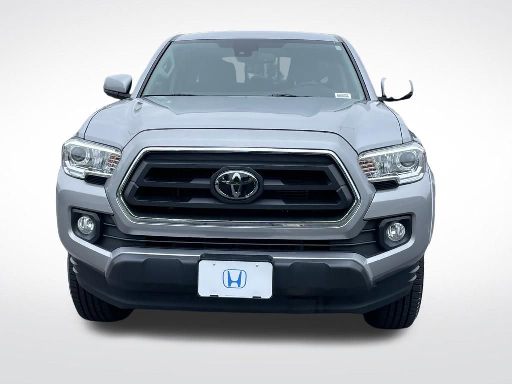 Used 2020 Toyota Tacoma SR5 RWD image 9