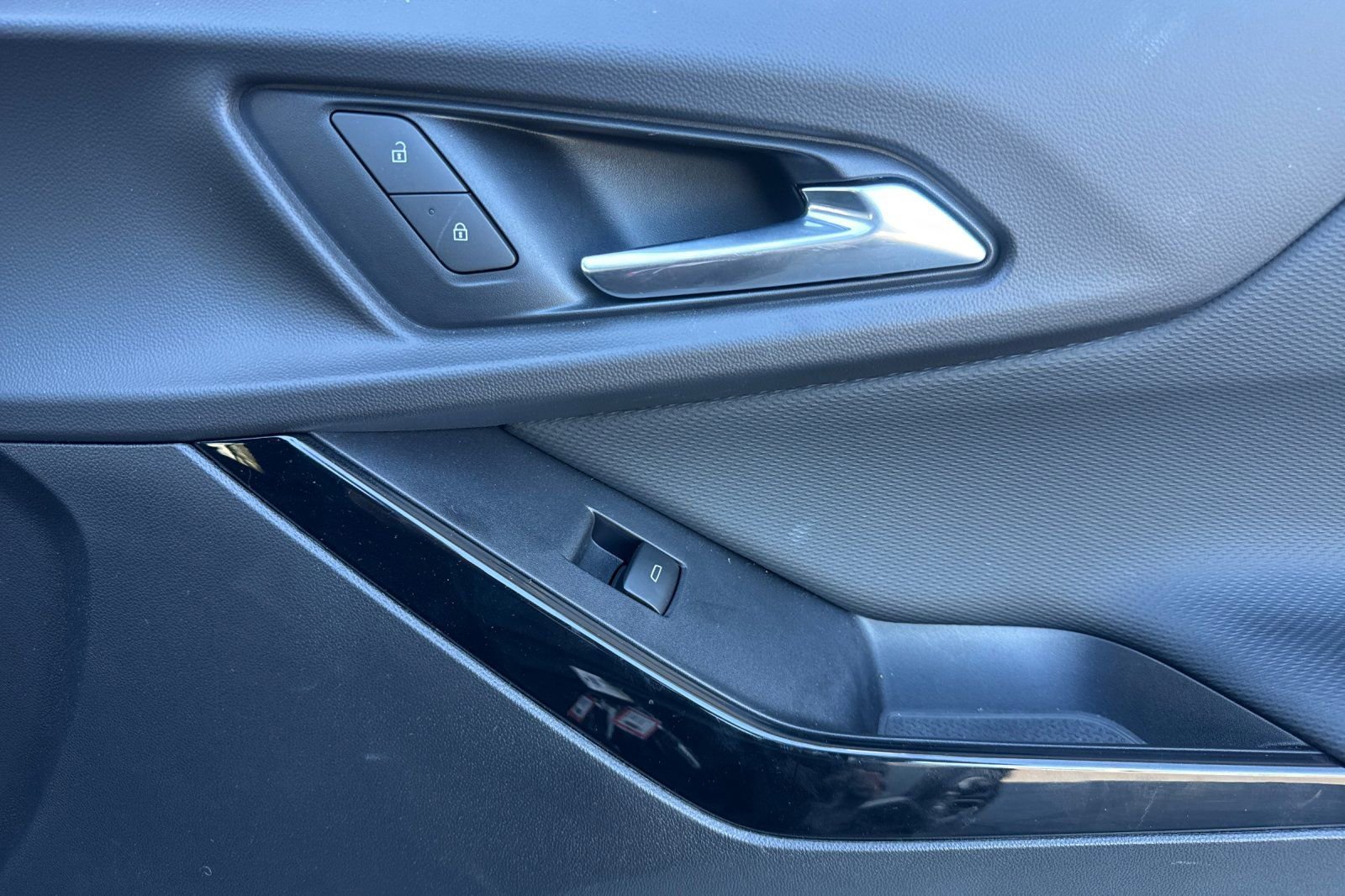 Used 2026 Chevrolet Equinox LT image 22