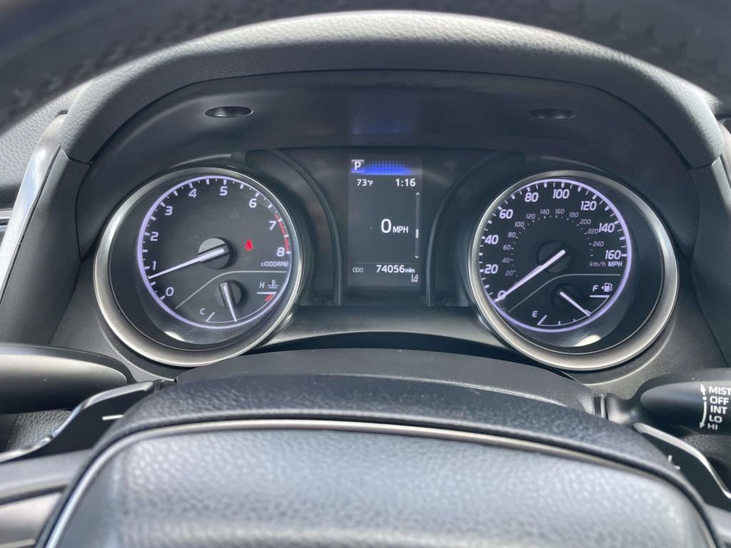 Used 2021 Toyota Camry SE image 35