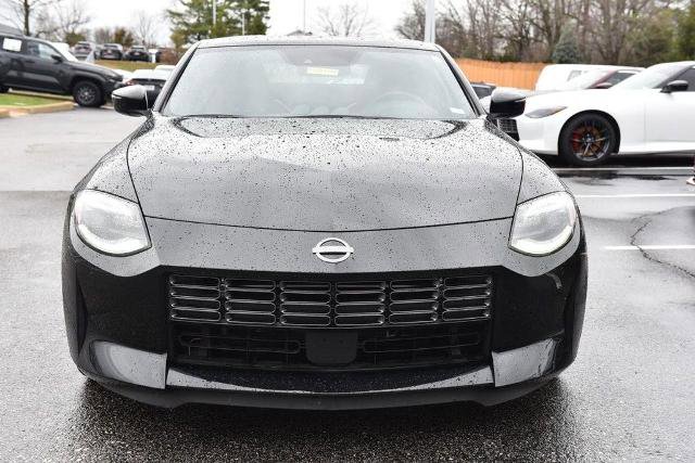 Certified 2024 Nissan Z Performance w/ Floor Mat Package image 4