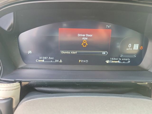 Used 2021 Lincoln Corsair Reserve w/ Equipment Group 201A image 12