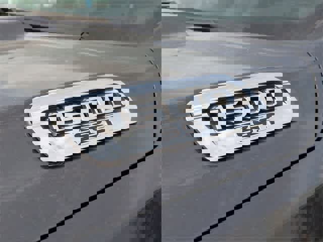 New 2025 RAM 1500 Laramie image 13