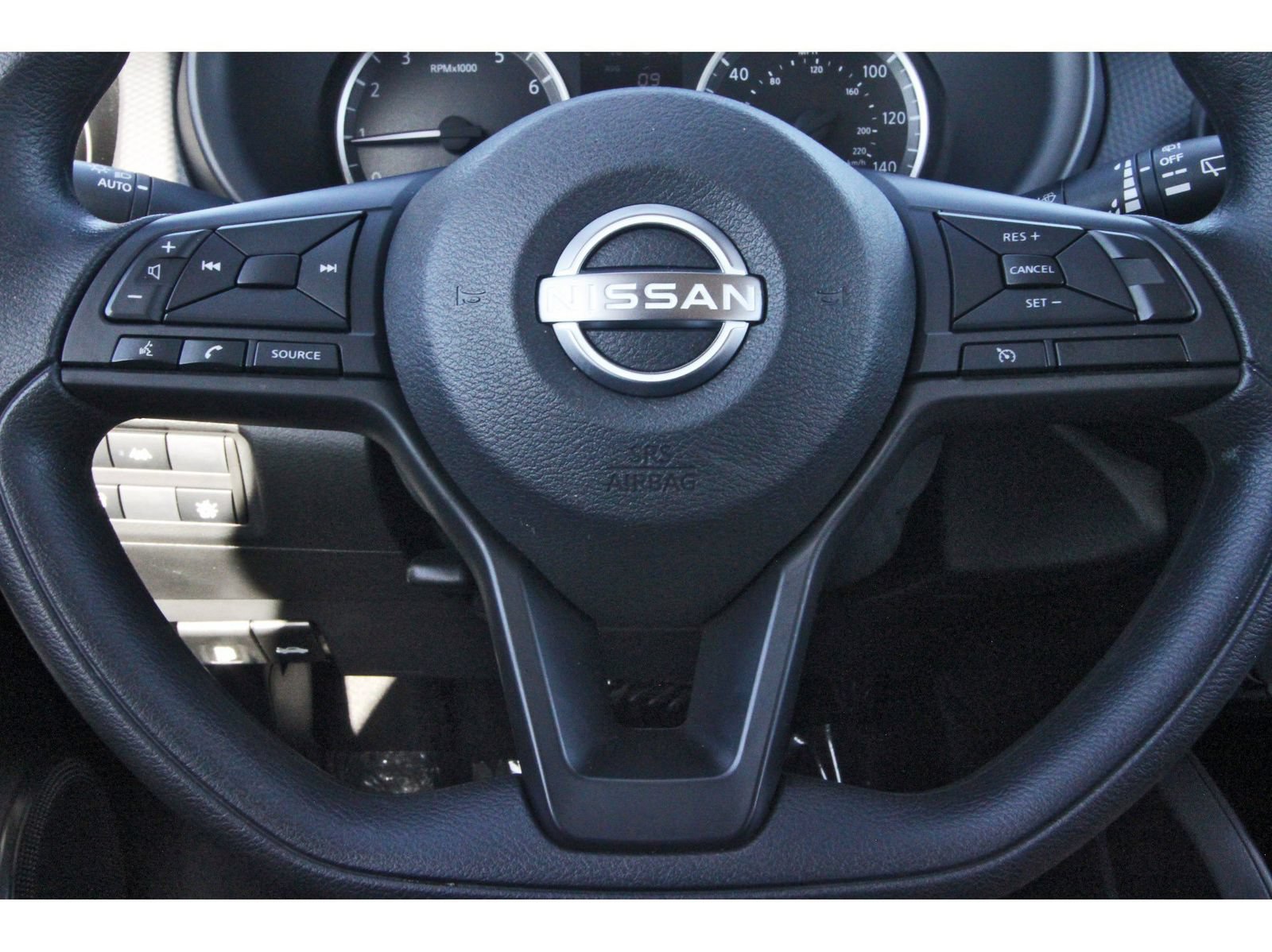 Certified 2025 Nissan Kicks Play S FWD image 18