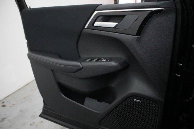 New 2026 Mitsubishi Outlander ES FWD image 15