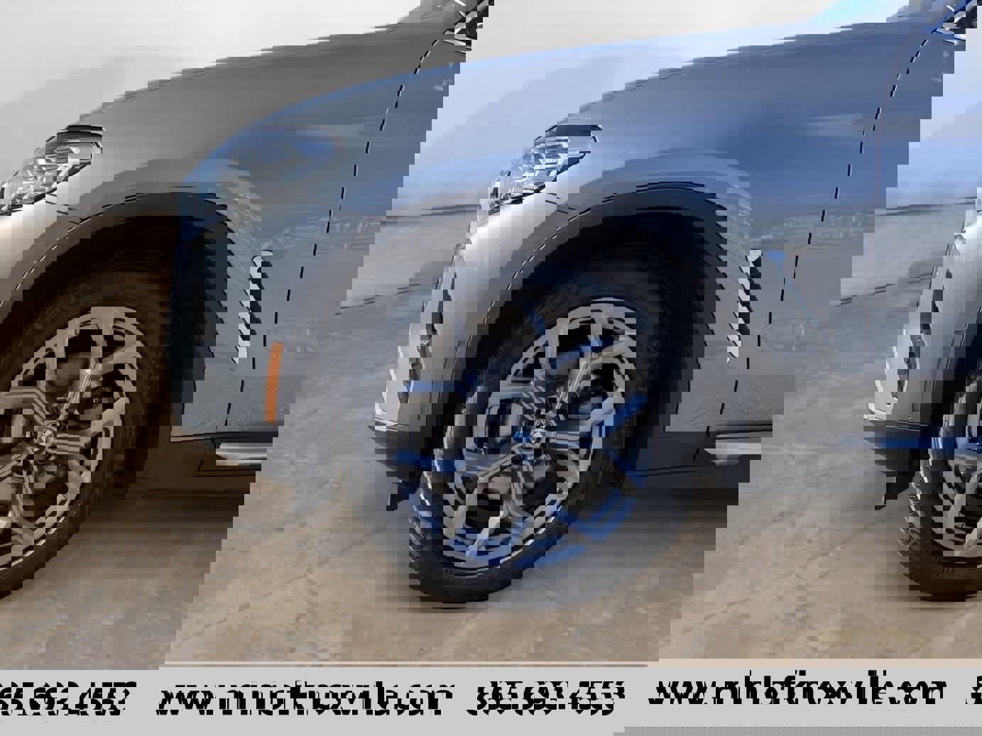 Used 2023 BMW X3 sDrive30i w/ Premium Package image 9