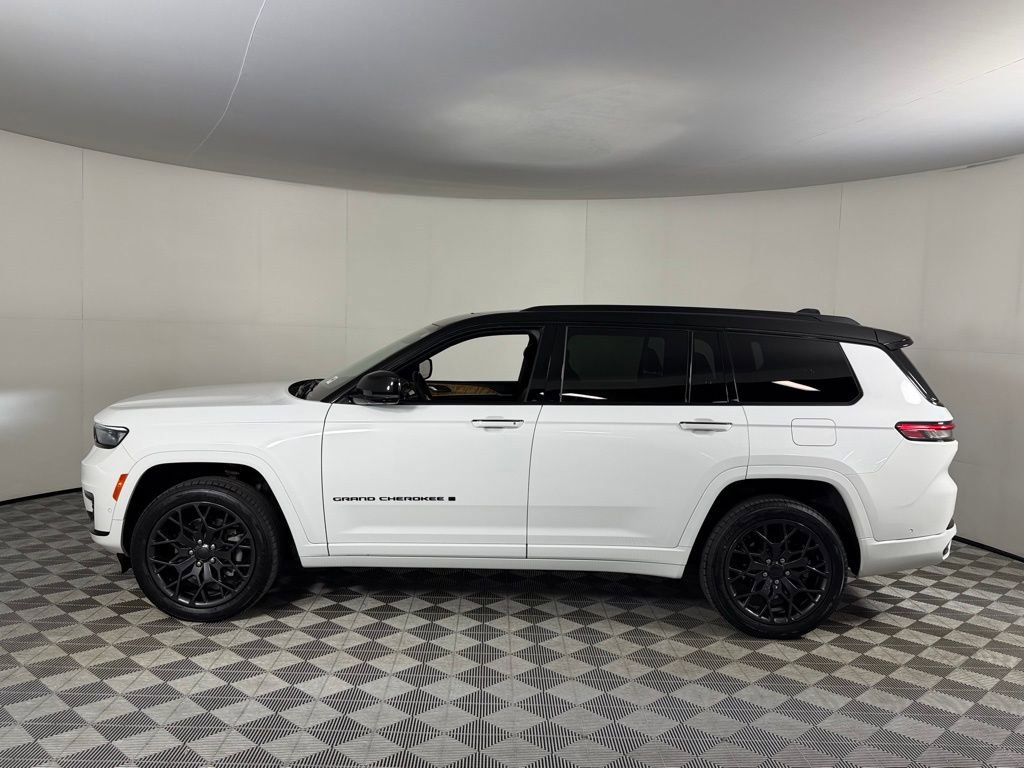 Certified 2023 Jeep Grand Cherokee L Summit AWD/4WD image 9