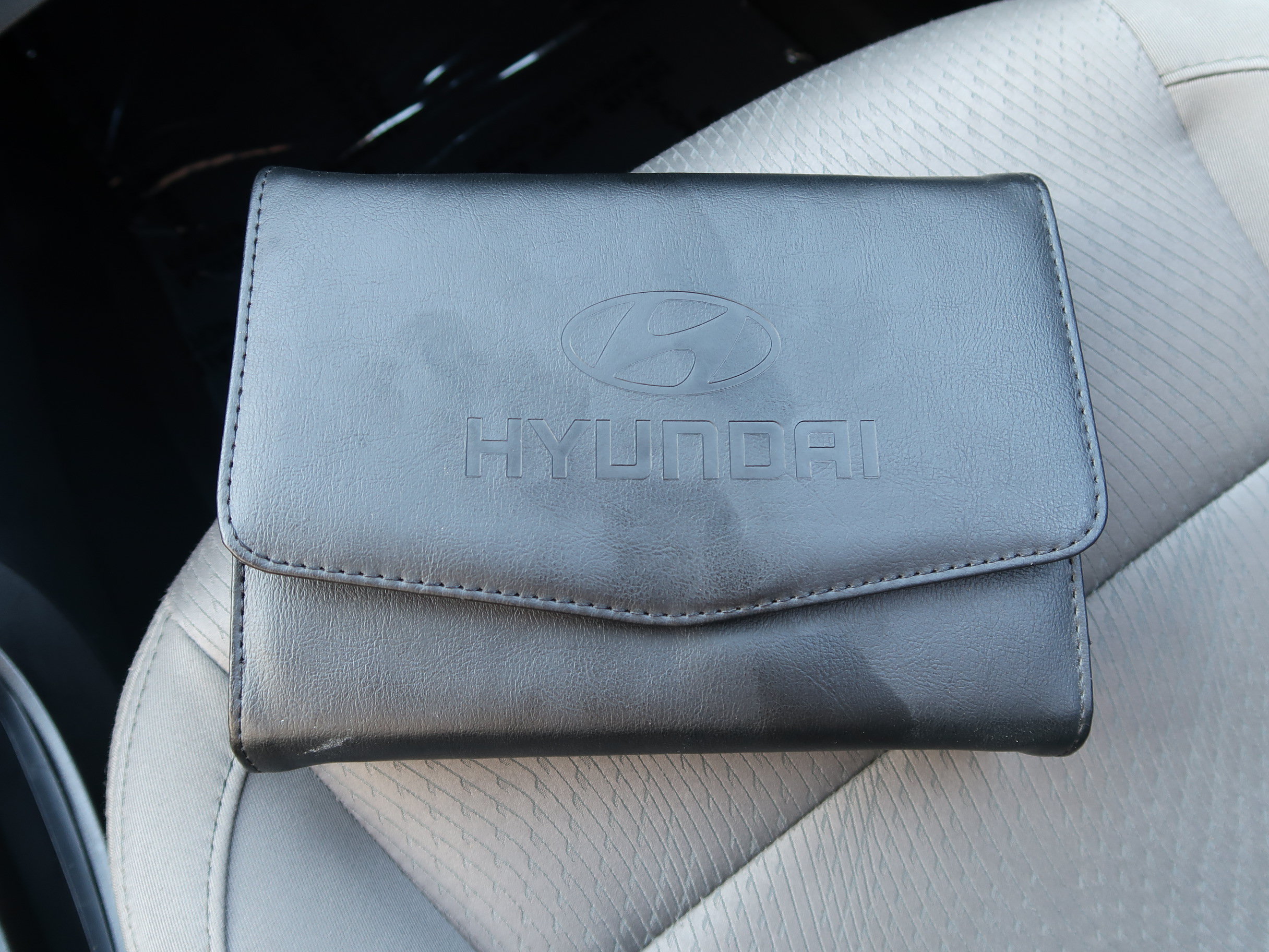 Used 2013 Hyundai Santa Fe Sport w/ Popular Equipment Pkg FWD image 21