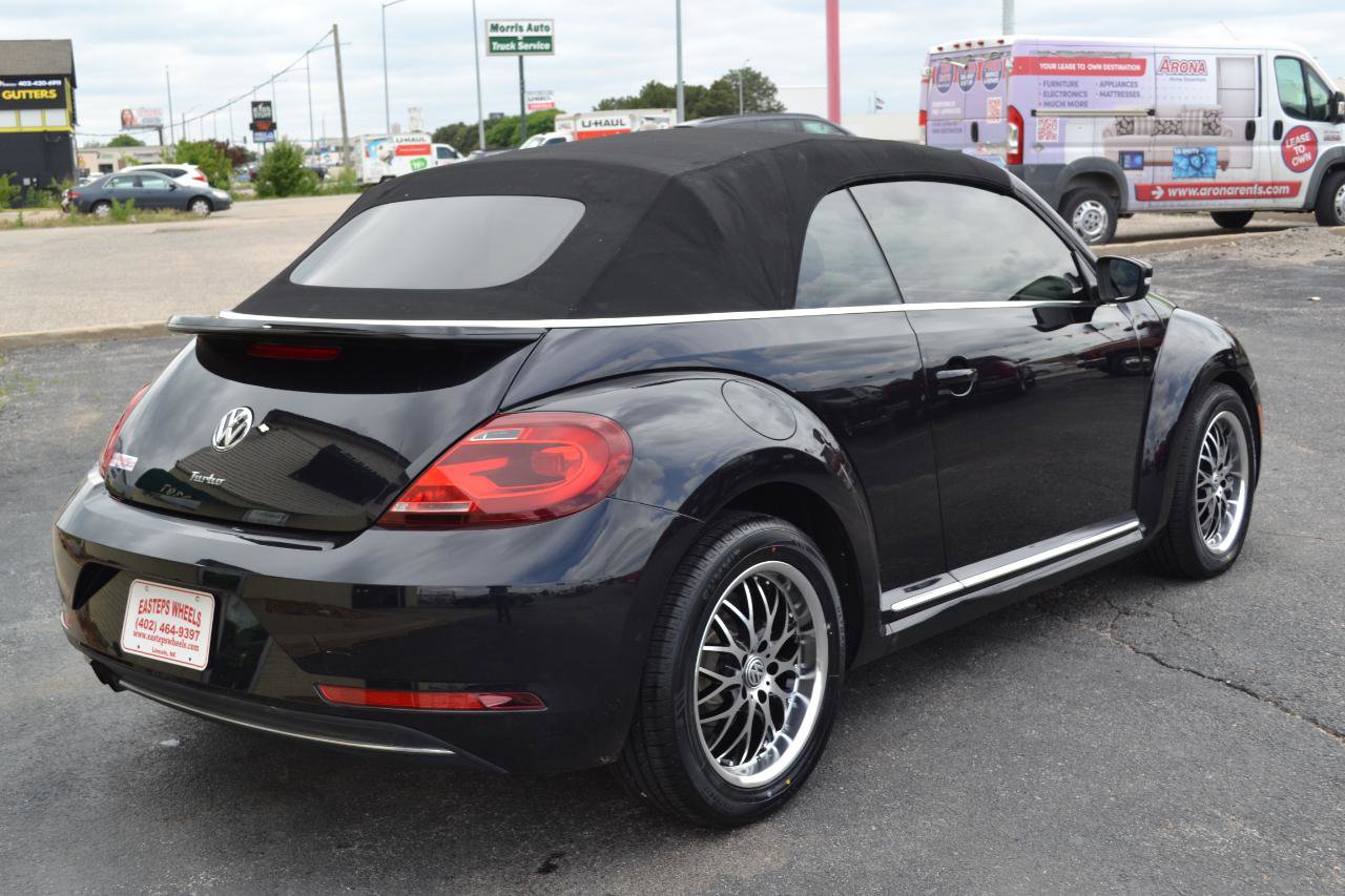Used 2019 Volkswagen Beetle 2.0T S FWD image 44