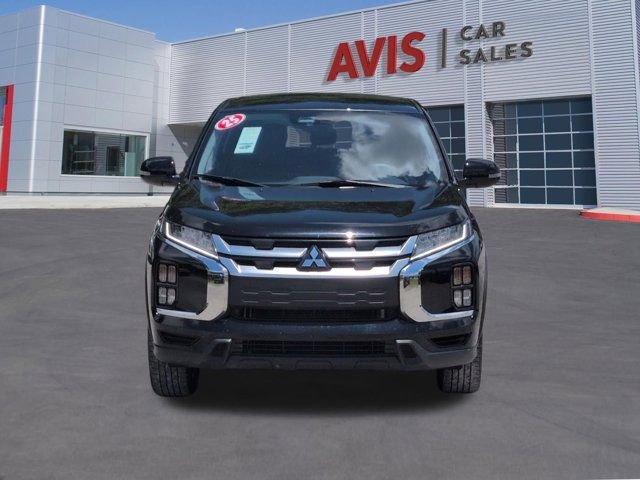 Used 2025 Mitsubishi Outlander Sport SE AWD/4WD image 2