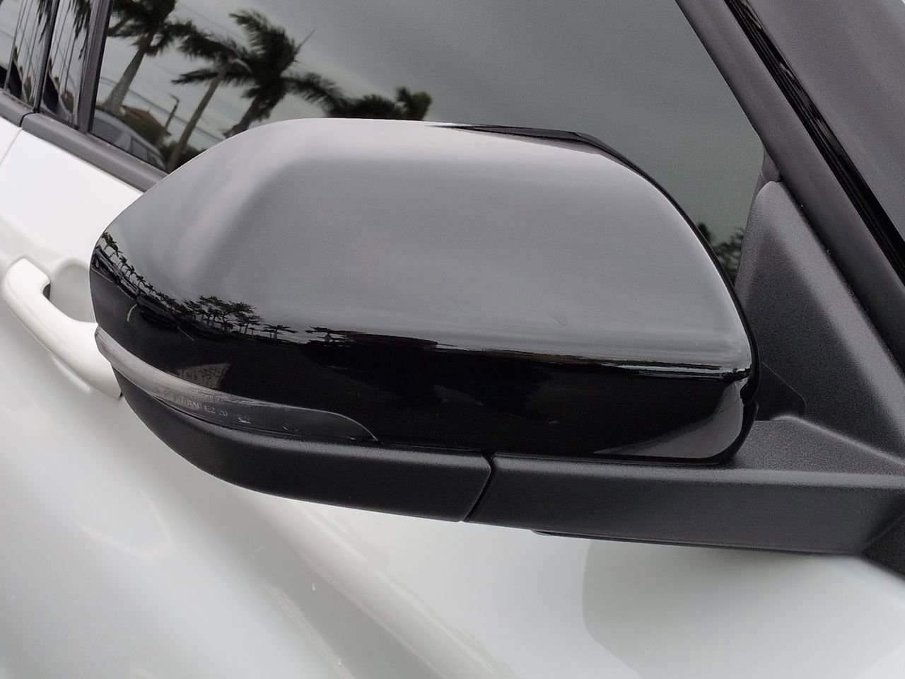 Used 2026 Ford Explorer Platinum w/ LUX Leather Package image 11