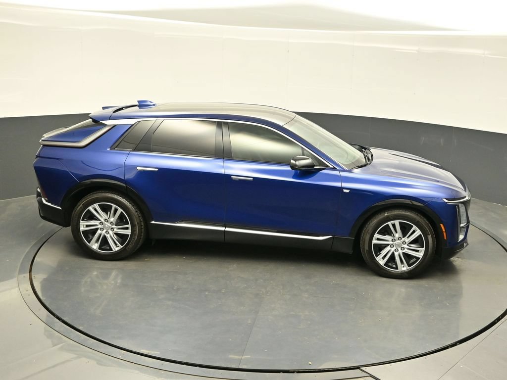Certified 2024 Cadillac Lyriq Tech AWD/4WD image 29