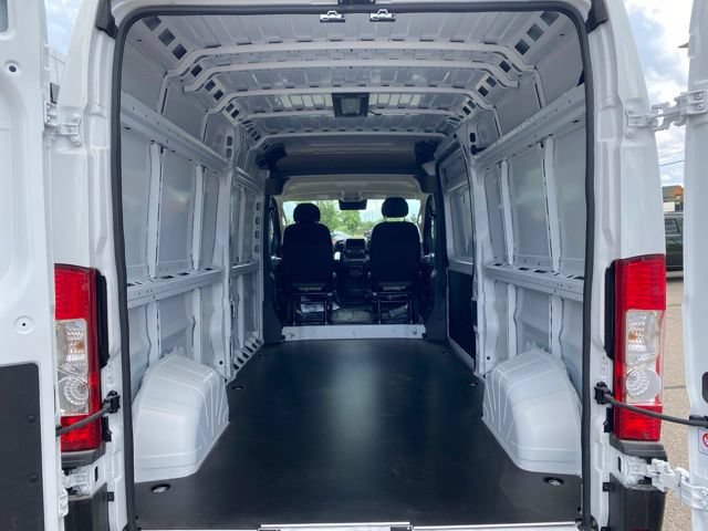 New 2026 RAM ProMaster 2500 w/ Convenience Group FWD image 19