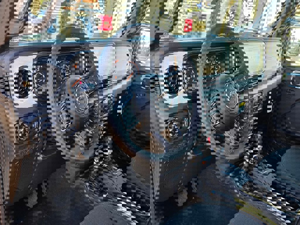 New 2026 Jeep Gladiator Sport image 7