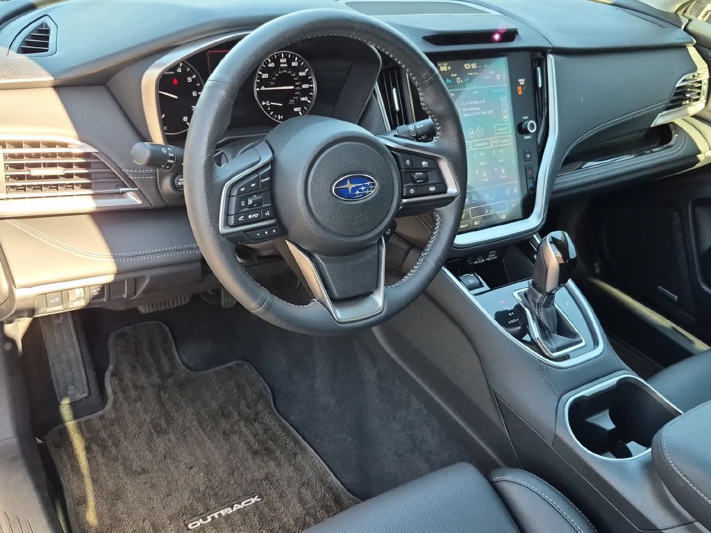 Used 2025 Subaru Outback Limited XT AWD/4WD image 15