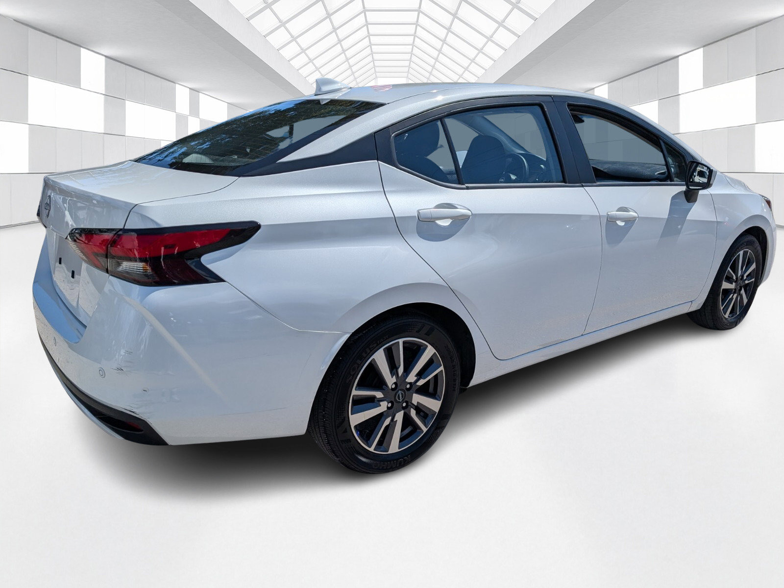 Certified 2025 Nissan Versa SV image 6