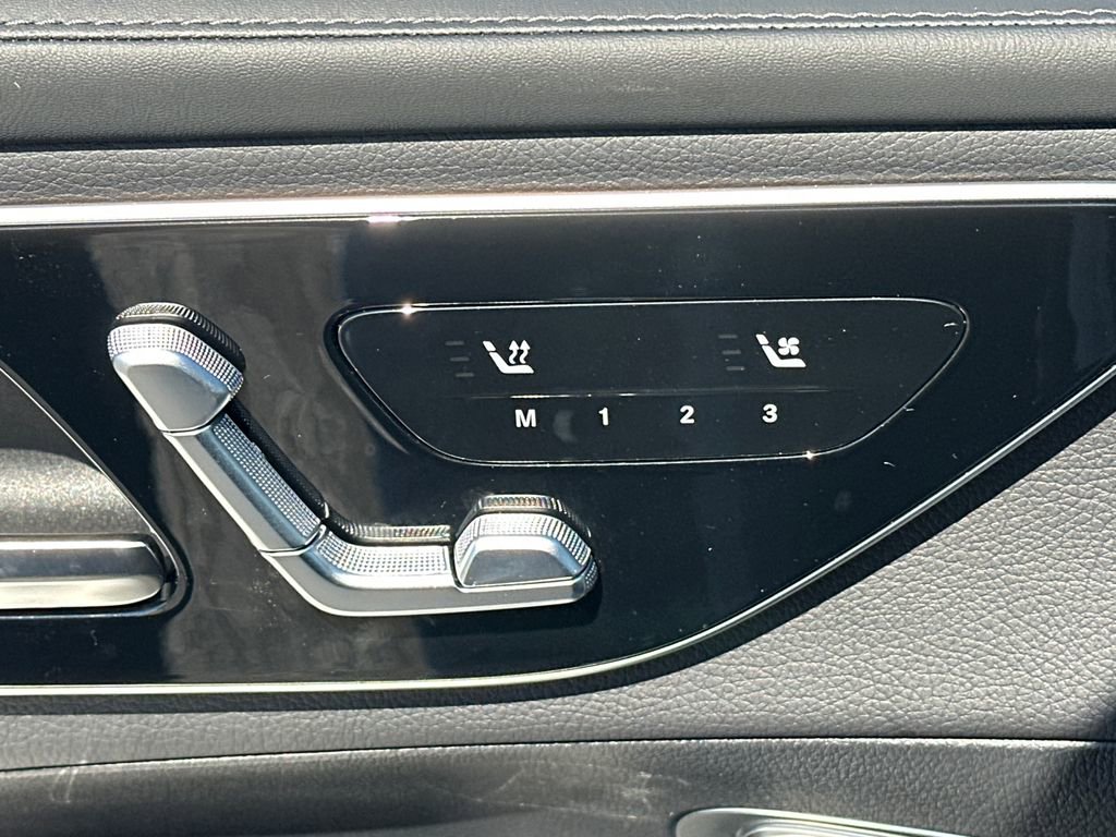 Certified 2025 Mercedes-Benz GLC 43 AMG 4MATIC image 11