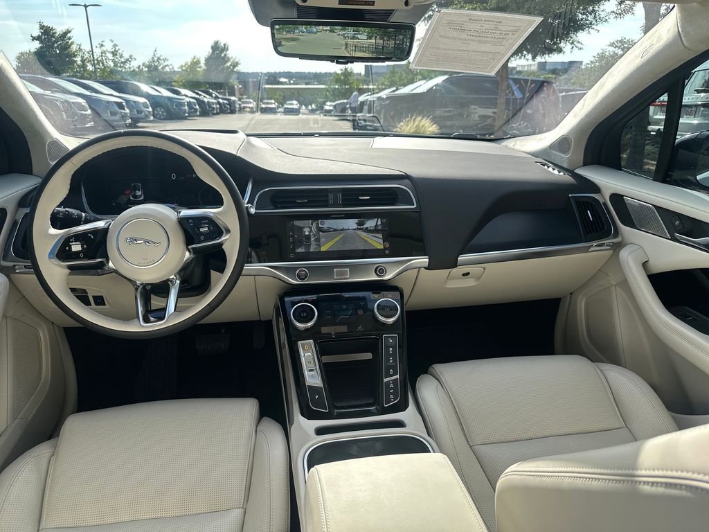 Used 2024 Jaguar I-PACE R-Dynamic HSE AWD/4WD image 28