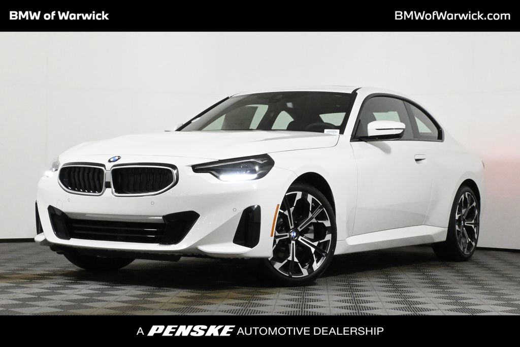 Used 2025 BMW 230i xDrive Coupe w/ Convenience Package image 1