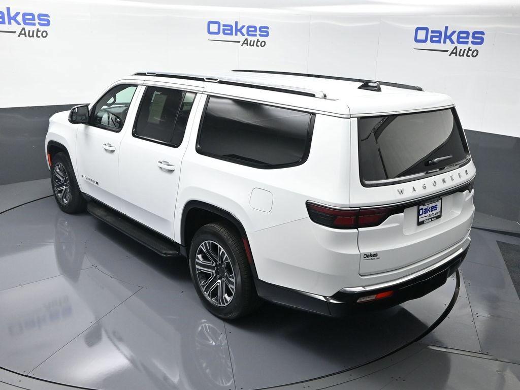 Used 2024 Jeep Wagoneer L Series II w/ Flexible Seating Group image 53