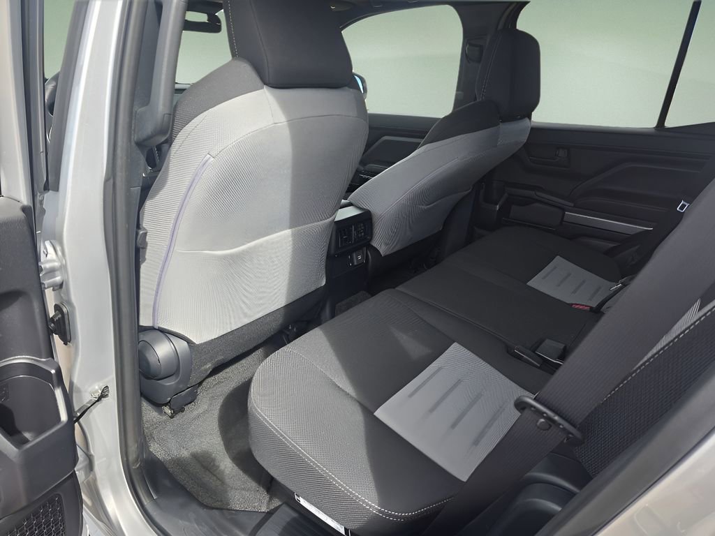 Used 2025 Toyota 4Runner TRD Off-Road image 15