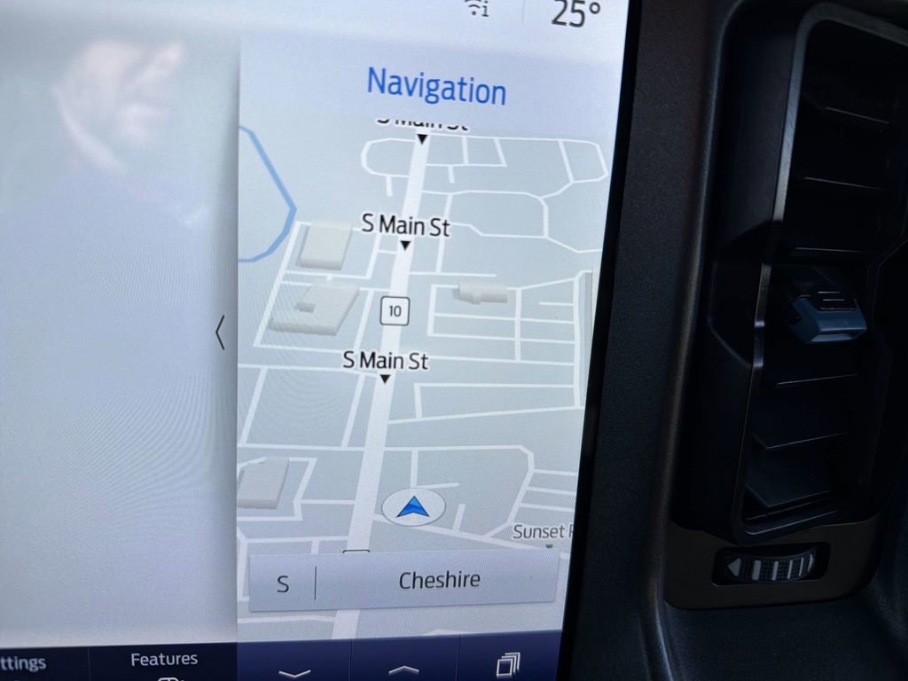 Used 2024 Ford Bronco Wildtrak image 18