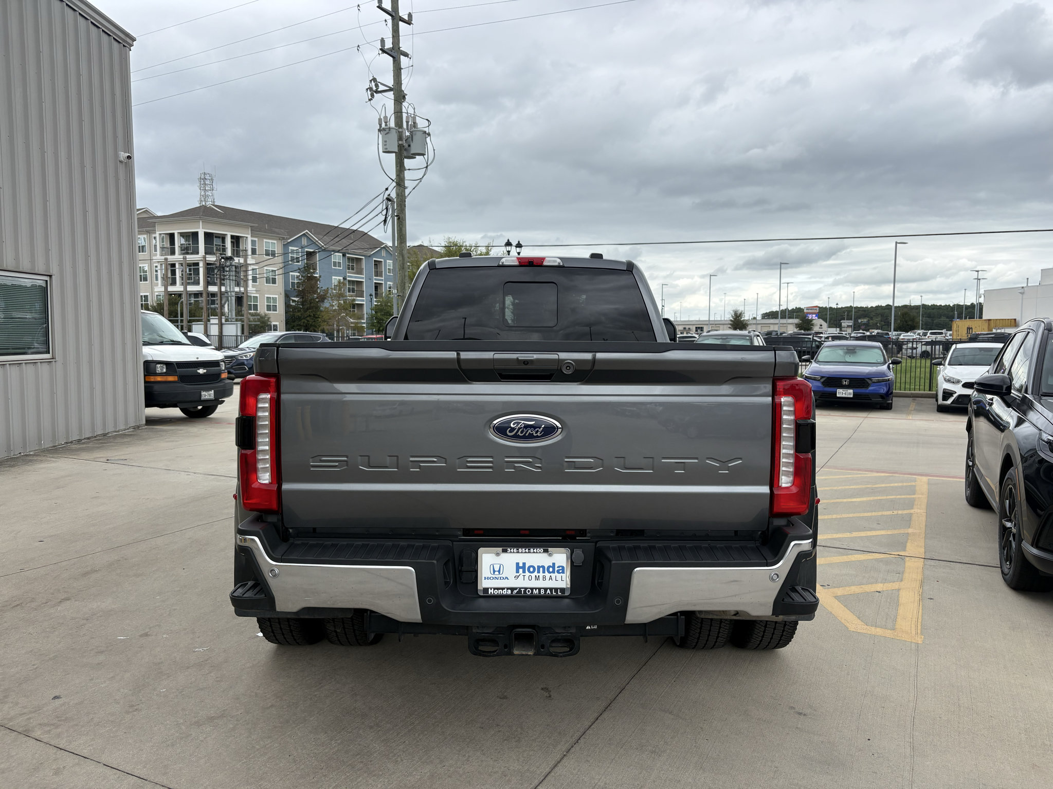 Used 2024 Ford F350 Lariat w/ Lariat Ultimate Package AWD/4WD image 7